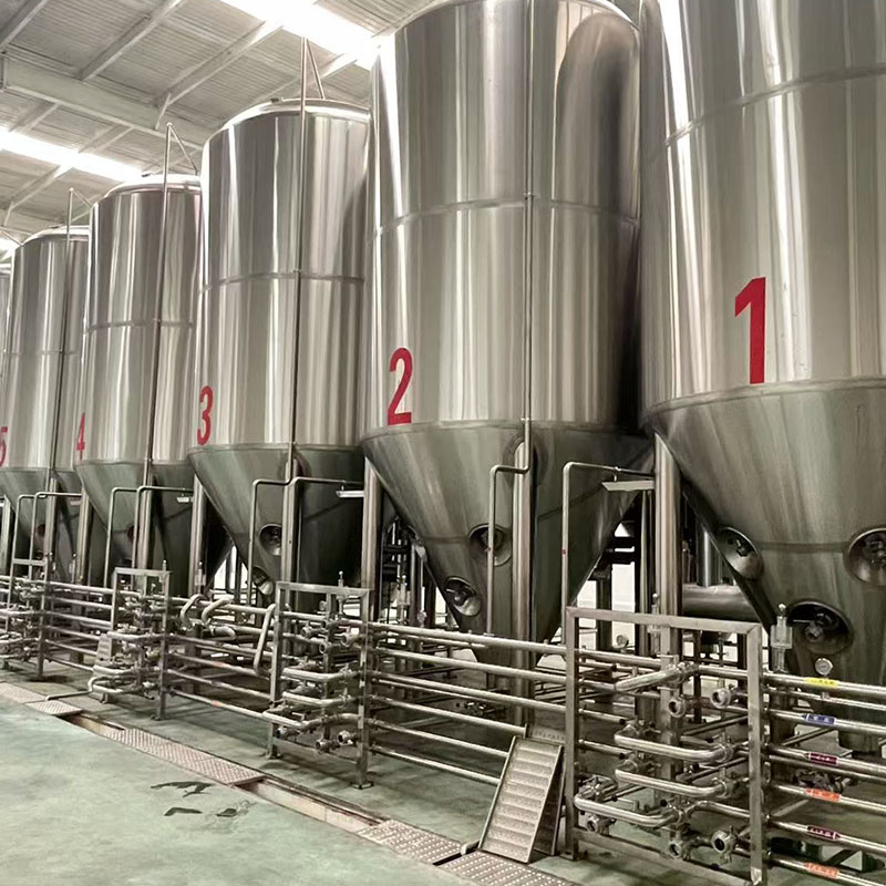 安定精酿啤酒设备厂—精酿啤酒设备是什么材质制造的